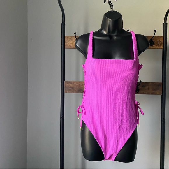 SANCTUARY women’s Sandbar Solids Lace-Up One-Piece Swimsuit in amethyst size L - Picture 3 of 8